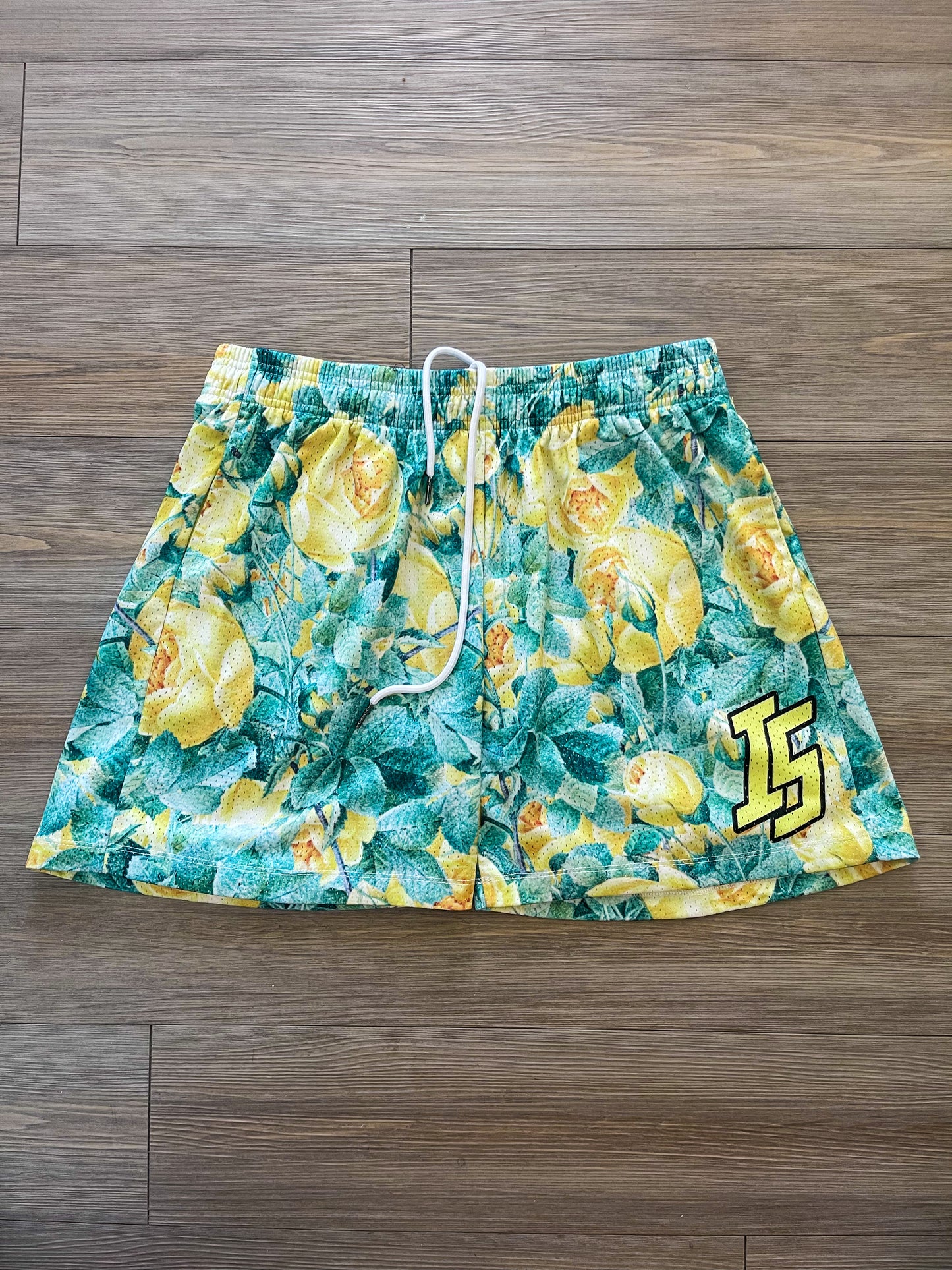Yellow Rose Shorts 4.5"
